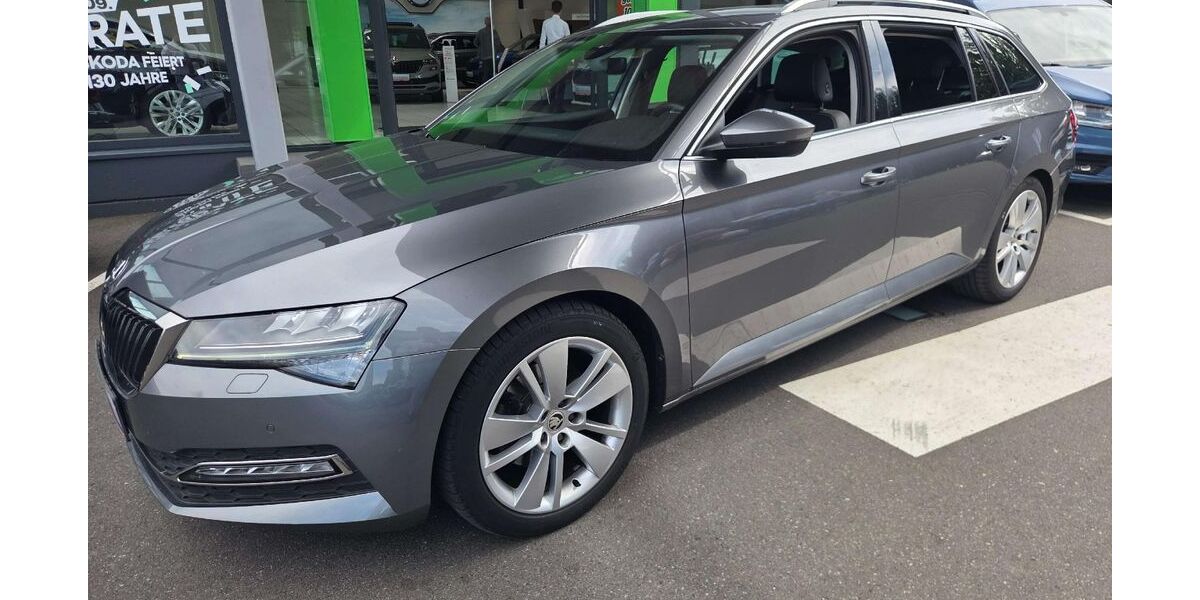 Skoda Superb 63.000 km 26.880 &euro; Essen 45326