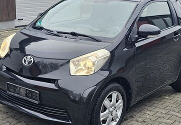 Toyota IQ 124.700 km 3.900 &euro; Gelsenkirchen 45884