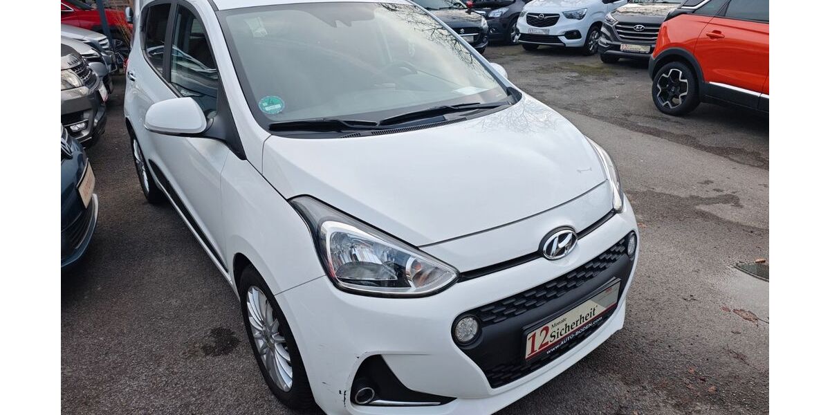 Hyundai i10 54.000 km 8.990 &euro; Essen 45136