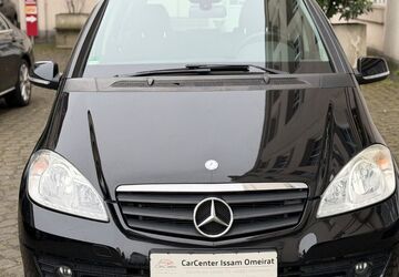 Mercedes-Benz A 160 104.500 km 5.950 &euro; Mettmann Stadtwald Bahnhof 40822