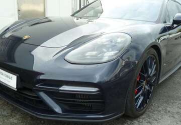 Porsche Panamera 105.000 km 62.900 &euro; Duisburg 47269