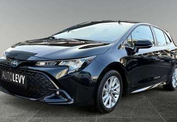 Toyota Corolla 14.447 km 24.890 &euro; Düsseldorf 40233