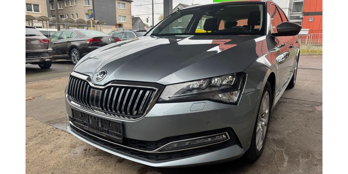 Skoda Superb 174.000 km 18.990 &euro; Mülheim/Ruhr 45475