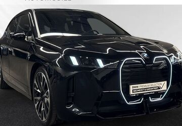 BMW iX 2.567 km 95.595 &euro; Moers 47441