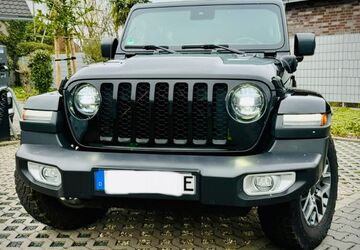 Jeep Wrangler 142.000 km 39.800 &euro; Rheinberg 47495