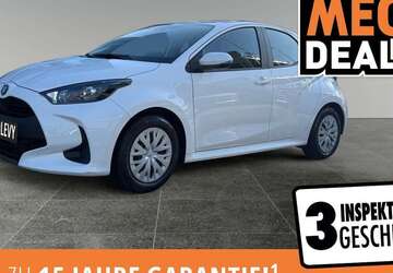 Toyota Yaris 30.389 km 17.690 &euro; Düsseldorf 40233