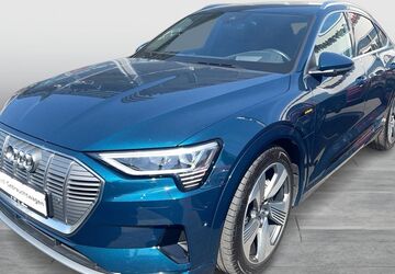 Audi e-tron 48.840 km 35.550 &euro; Duisburg 47178
