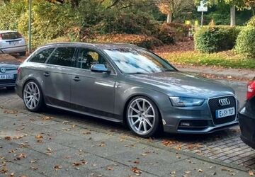 Audi A4 194.000 km 12.200 &euro; Essen 45141
