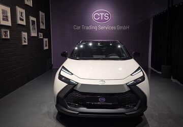 Toyota C-HR 5.530 km 34.800 &euro; Düsseldorf 40476