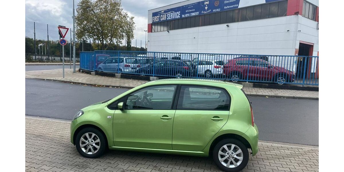 Skoda Citigo 110.598 km 4.999 &euro; Düsseldorf 40599