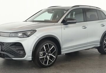 VW Tiguan 25.600 km 46.384 &euro; Düsseldorf 40233