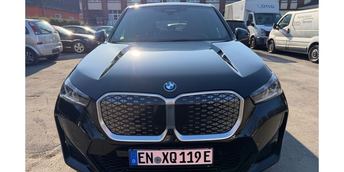 BMW iX1 39.000 km 37.500 &euro; Düsseldorf 40589