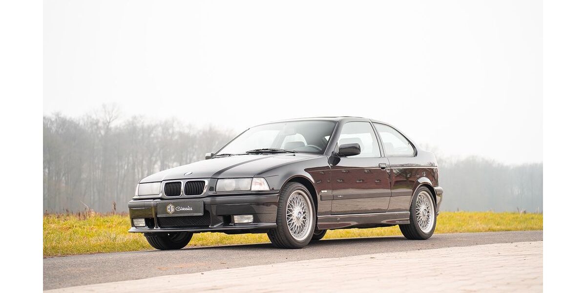 BMW 323 136.000 km 17.900 &euro; Düsseldorf 40233