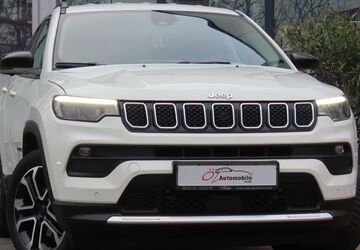 Jeep Compass 33.000 km 20.900 &euro; Neuss 41469