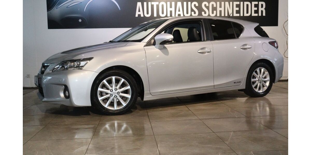 Lexus CT 200h 121.989 km 12.700 &euro; Ratingen 40880