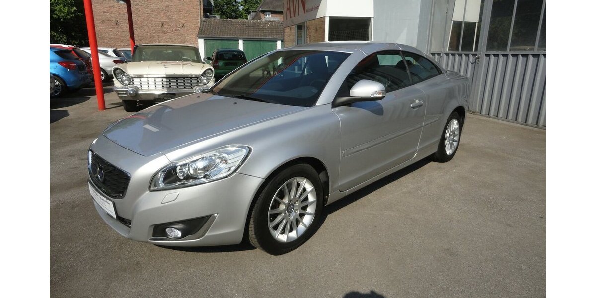 Volvo C70 2,0 D/130 KW 1.Hand Leder+Xenon+Klima Top 151.550 km 12.490 &euro; Neuss 41462