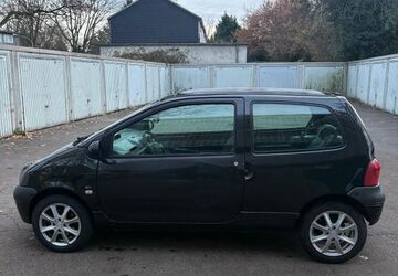 Renault Twingo 180.000 km 1.100 &euro; Duisburg 47279