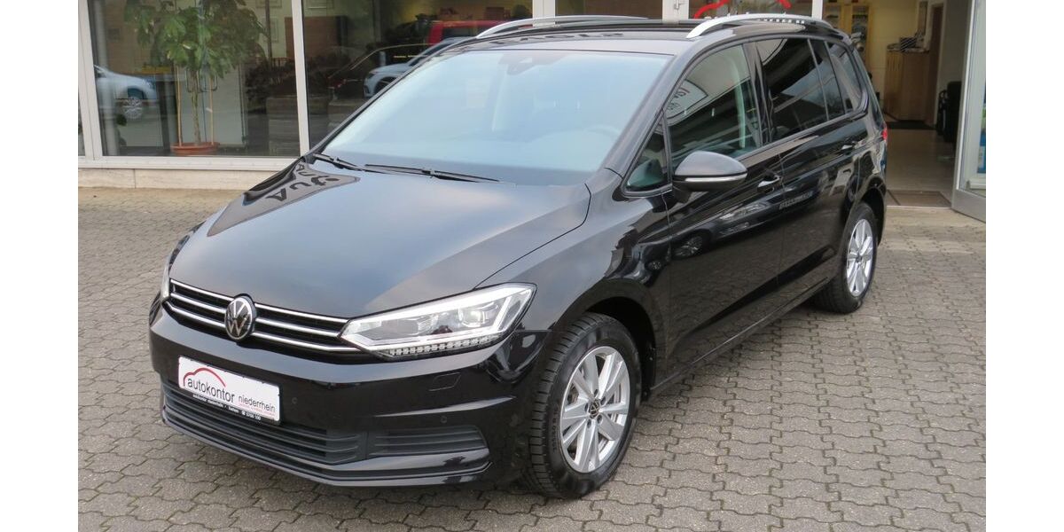 VW Touran 22.990 km 30.990 &euro; Kerken 47647