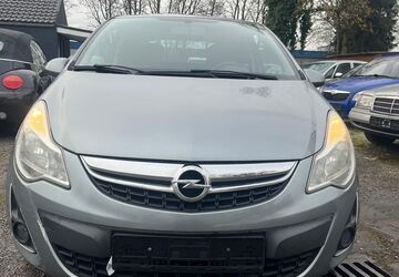 Opel Corsa 130.000 km 2.990 &euro; Duisburg 47138