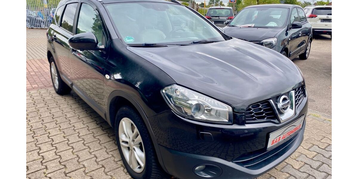Nissan Qashqai+2 245.210 km 6.200 &euro; Moers 47445