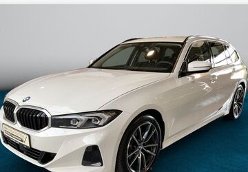 BMW 320 7.950 km 38.425 &euro; Duisburg 47053