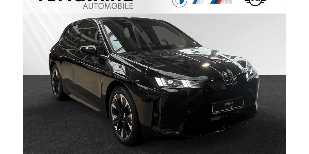 BMW iX 4.000 km 79.990 &euro; Moers 47441