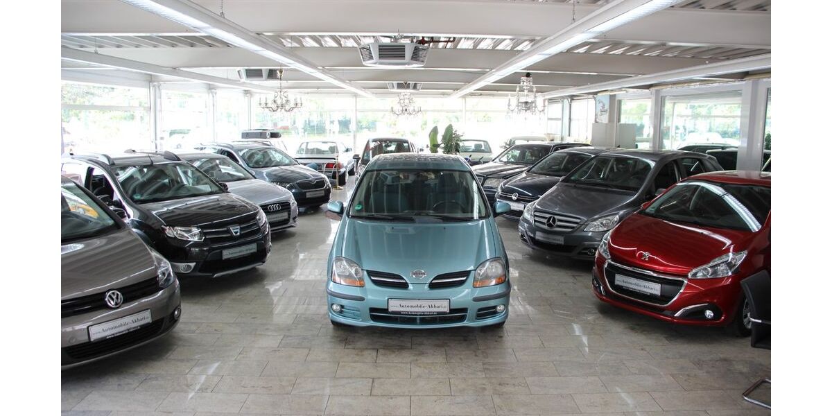 Nissan Almera 170.000 km 2.990 &euro; Essen 45356