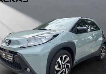 Toyota Aygo (X) 18.100 km 14.950 &euro; Duisburg 47055