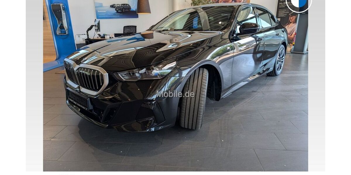 BMW 520 4.347 km 54.950 &euro; Duisburg 47119