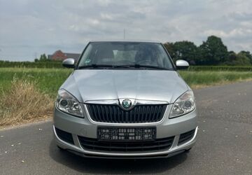 Skoda Fabia 202.600 km 2.100 &euro; Duisburg 47228
