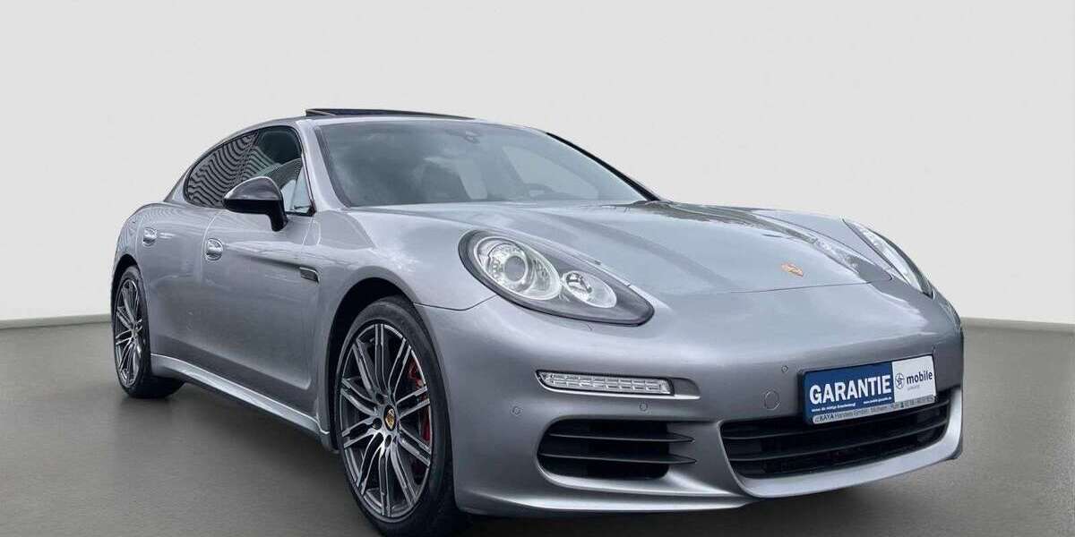 Porsche Panamera 168.000 km 28.999 &euro; Mülheim 45476