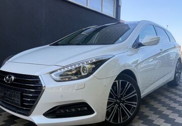 Hyundai i40 124.300 km 12.800 &euro; Duisburg 47259