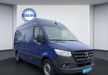 Mercedes-Benz Sprinter 128.389 km 21.999 &euro; Krefeld 47805