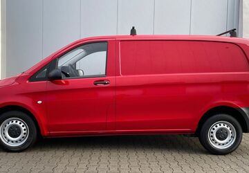 Mercedes-Benz Vito 70.000 km 12.900 &euro; Düsseldorf 40231