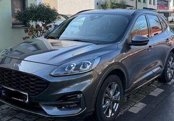 Ford Kuga 94.000 km 18.000 &euro; Duisburg 47137