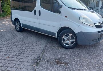 Opel Vivaro 280.000 km 3.800 &euro; Dinslaken 46539
