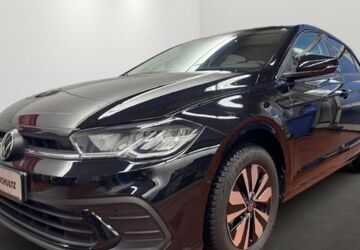 VW Polo 8.554 km 23.950 &euro; Velbert 42553