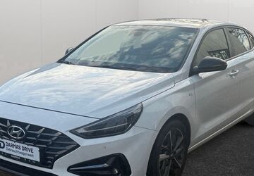 Hyundai i30 15.799 km 20.490 &euro; Dinslaken 46535