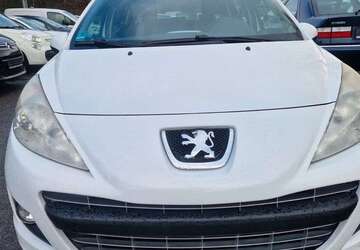 Peugeot 207 165.000 km 1.450 &euro; Bottrop 46238