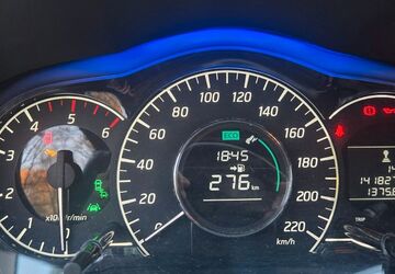 Nissan Note 142.000 km 6.350 &euro; Erkrath 40699