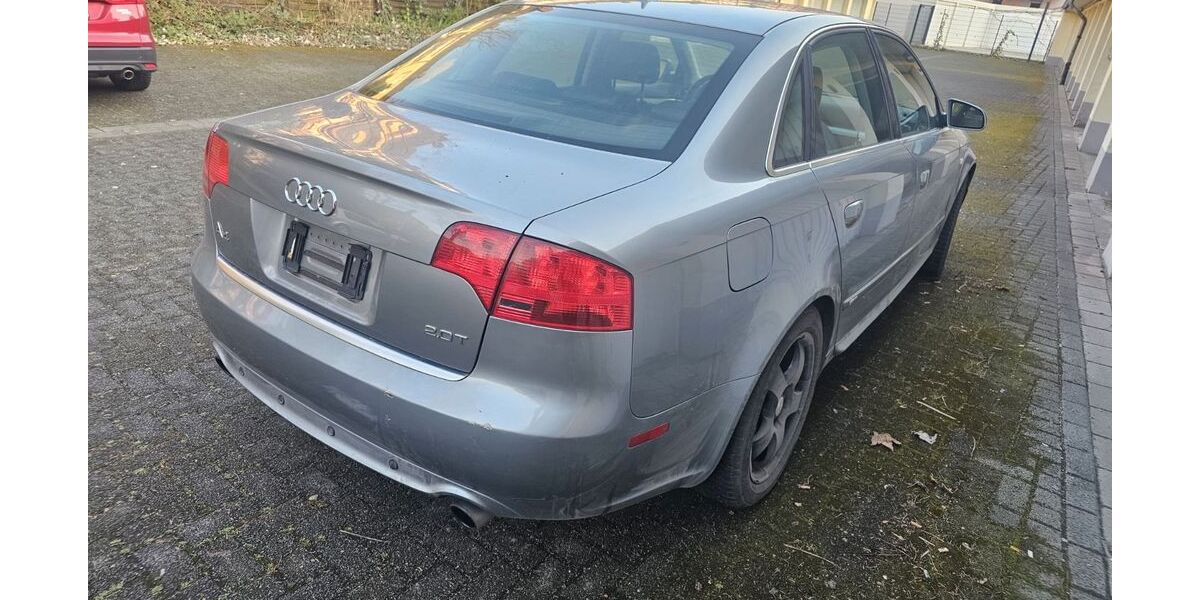Audi A4 175.000 km 1.600 &euro; Duisburg 47053