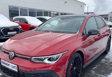 VW Golf 61.688 km 32.750 &euro; Duisburg 47178