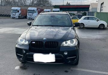 BMW X5 215.000 km 13.500 &euro; Duisburg 47229
