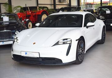 Porsche Taycan 49.000 km 53.899 &euro; Meerbusch 40667