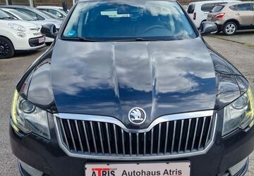 Skoda Superb 300.000 km 4.800 &euro; Bottrop 46238