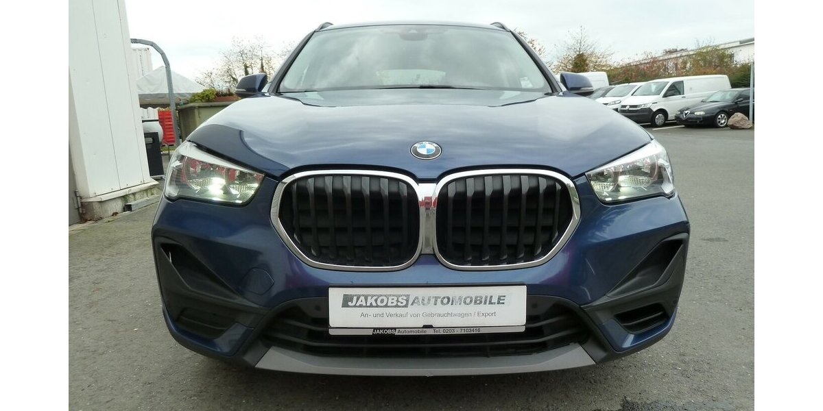 BMW X1 25e X drive Steptronic Navi Head up E-Sitze 154.000 km 17.900 &euro; Ratingen 40885