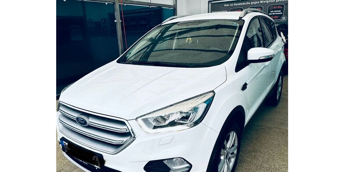 Ford Kuga 107.000 km 11.300 &euro; Hünxe 46569