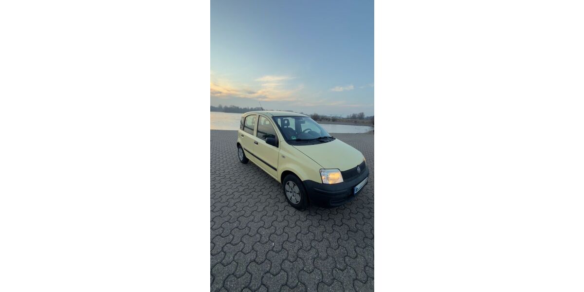 Fiat Panda 197.588 km 1.300 &euro; duisburg 47179