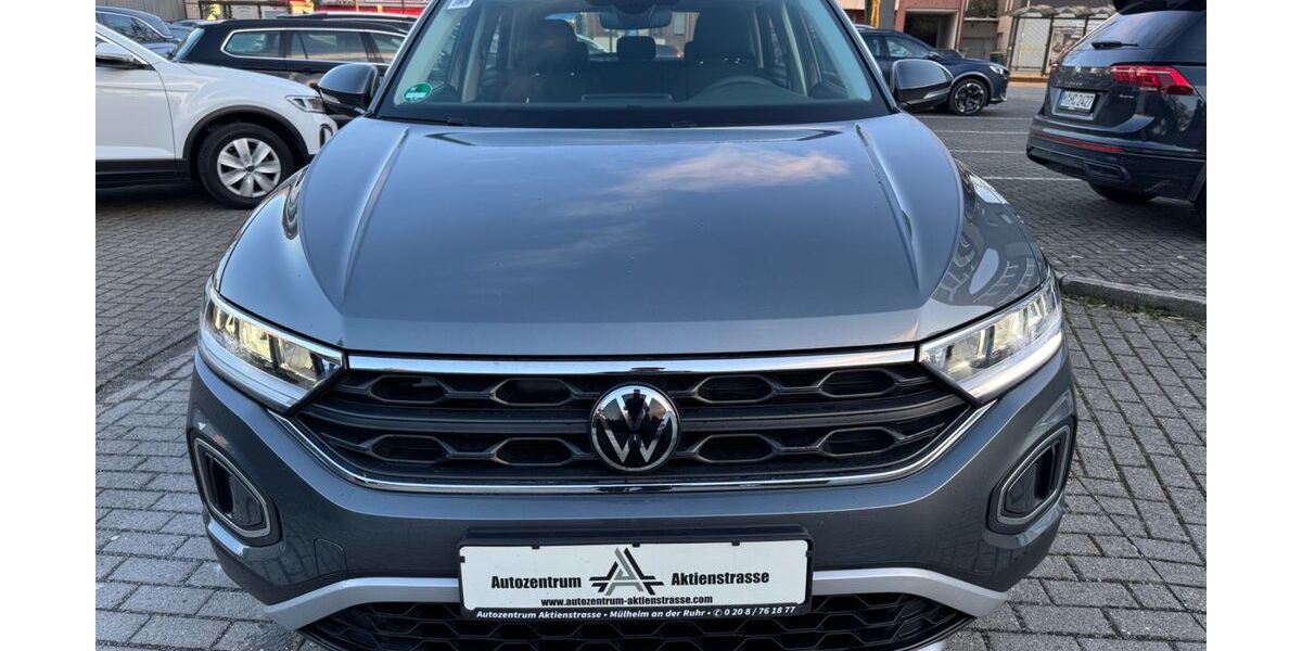 VW T-Roc 37.472 km 17.999 &euro; Mülheim / Ruhr 45473