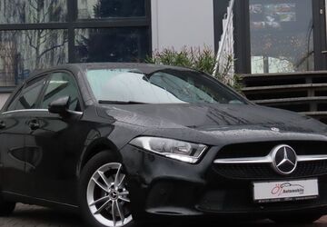 Mercedes-Benz A 180 168.614 km 16.900 &euro; Neuss 41469